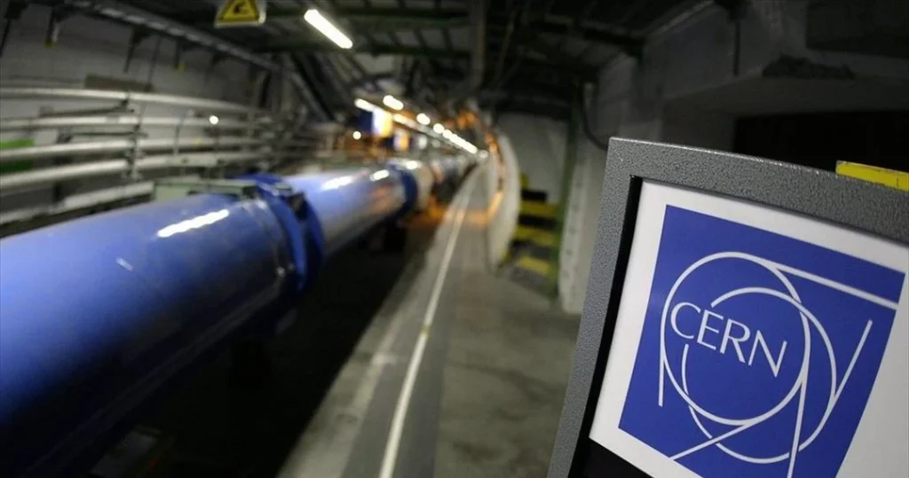 Ευρωπαϊκός Οργανισμός Πυρηνικών Ερευνών: Ανακαλύφθηκαν τρία νέα «εξωτικά» σωματίδια