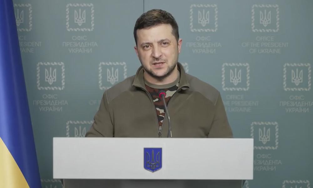 Β.Ζελένσκι «Δεν υπάρχει πρόβλημα μεταξύ εμού και του Γενικού Επιτελείου – Απλά έλαβαν λάθος αποφάσεις»