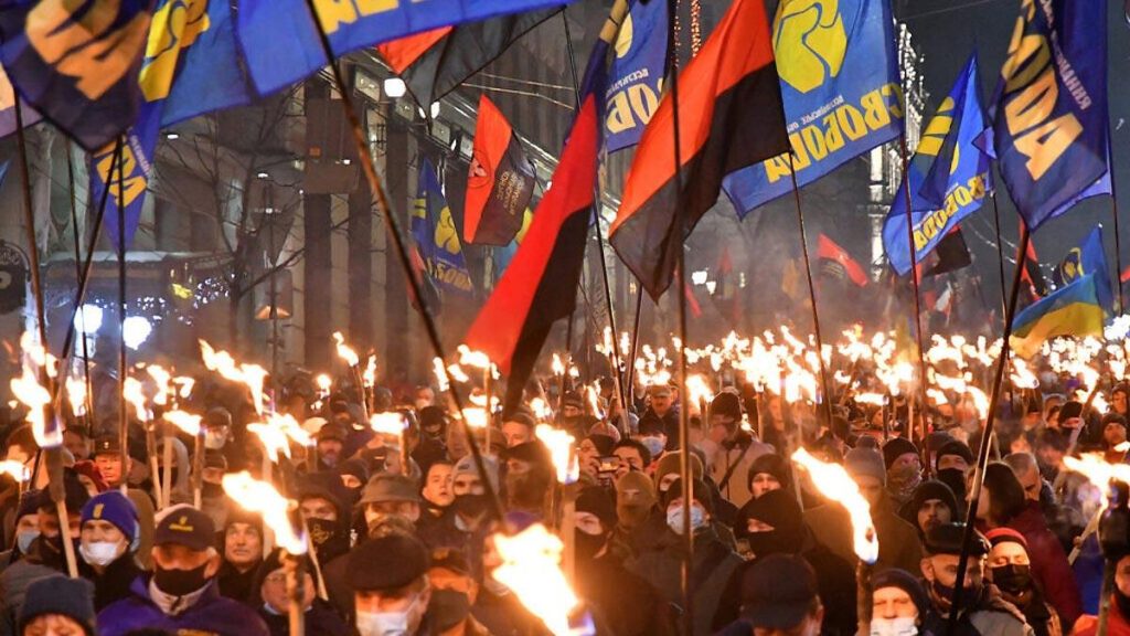 Τσακώνονται Πολωνία και Ουκρανία λόγω φιλοναζισμού που επιδεικνύει ο Ουκρανός πρέσβης στο Βερολίνο