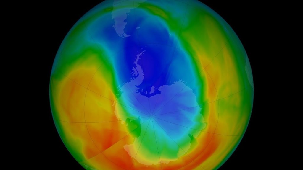 Ανακαλύφθηκε τρύπα του όζοντος πάνω από τροπικές περιοχές της Γης – Είναι 7 φορές μεγαλύτερη από εκείνη της Ανταρκτικής