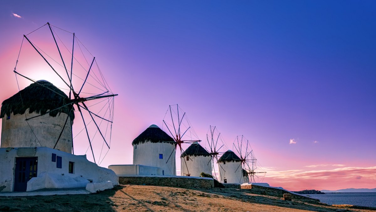 Eκτός ελέγχου η εγκληματικότητα στην Μύκονο:  Εκτός από ληστείες τώρα «αρπάζουν» και διαβατήρια