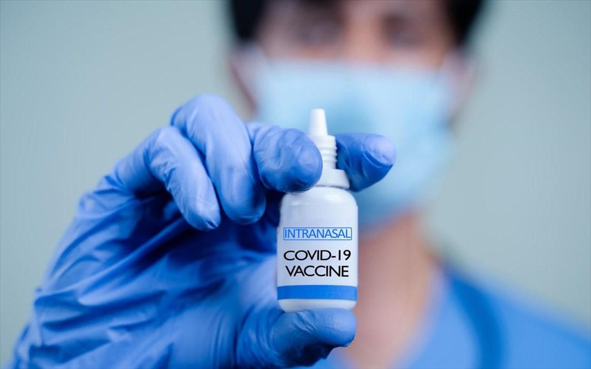 Νέα έρευνα: Τα εισπνεόμενα εμβόλια προσφέρουν καλύτερη ανοσία από εκείνα σε μορφή ρινικού σπρέι