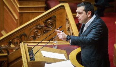 Α.Τσίπρας: «Αυτονόητη δημοκρατική υποχρέωση για την κυβέρνηση να έρθει ο φάκελος στην Βουλή»