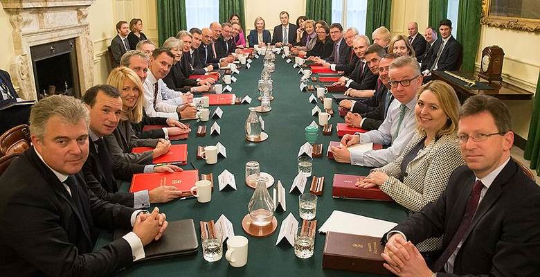 Παραίτηση Μπόρις Τζόνσον: Ποιοι είναι οι πιθανοί διάδοχοί του; – Τέσσερις είναι Ινδοί, Πακιστανοί, Ιρακινοί κλπ.