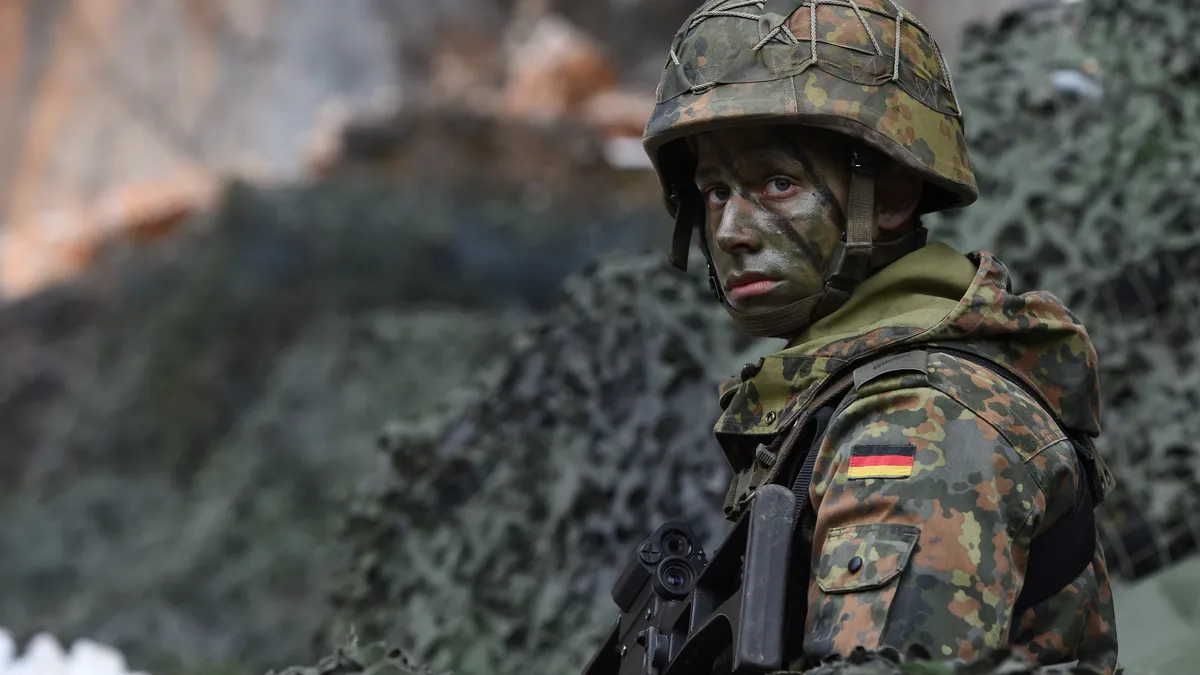 Οι Γερμανοί φοβούνται μήπως ξεκινήσει Γ’ΠΠ! – Επενδύουν σε θυρίδες και πολύτιμα μέταλλα