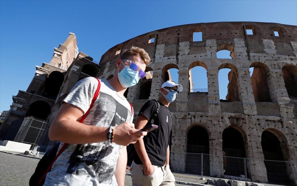 Κορωνοϊός: «Έκρηξη» κρουσμάτων στην Ιταλία – «Έτοιμα να εκραγούν τα επείγοντα των νοσοκομείων»