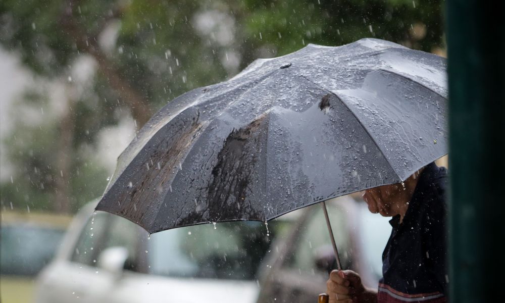 Κακοκαιρία: Δυνατές βροχές από το βράδυ στην Αττική και το πρωί στη Θεσσαλονίκη