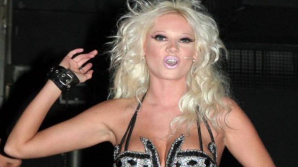 Τι δουλειά κάνει σήμερα η Τζούλια Αλεξανδράτου; (φώτο)