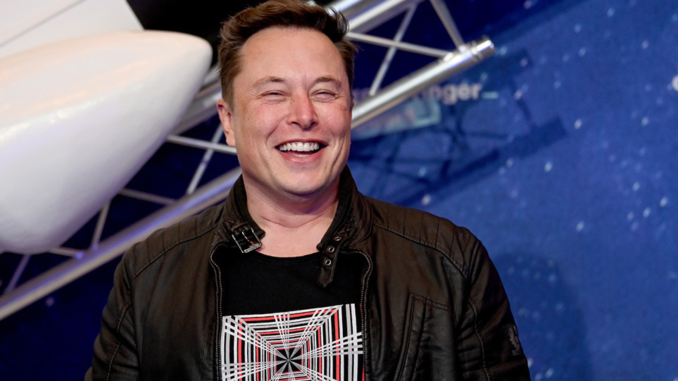 Ο Έλον Μασκ σταματάει την εξαγορά του Twitter – Αρνήθηκε να του επιβεβαιώσει πόσα είναι τα spam bots!