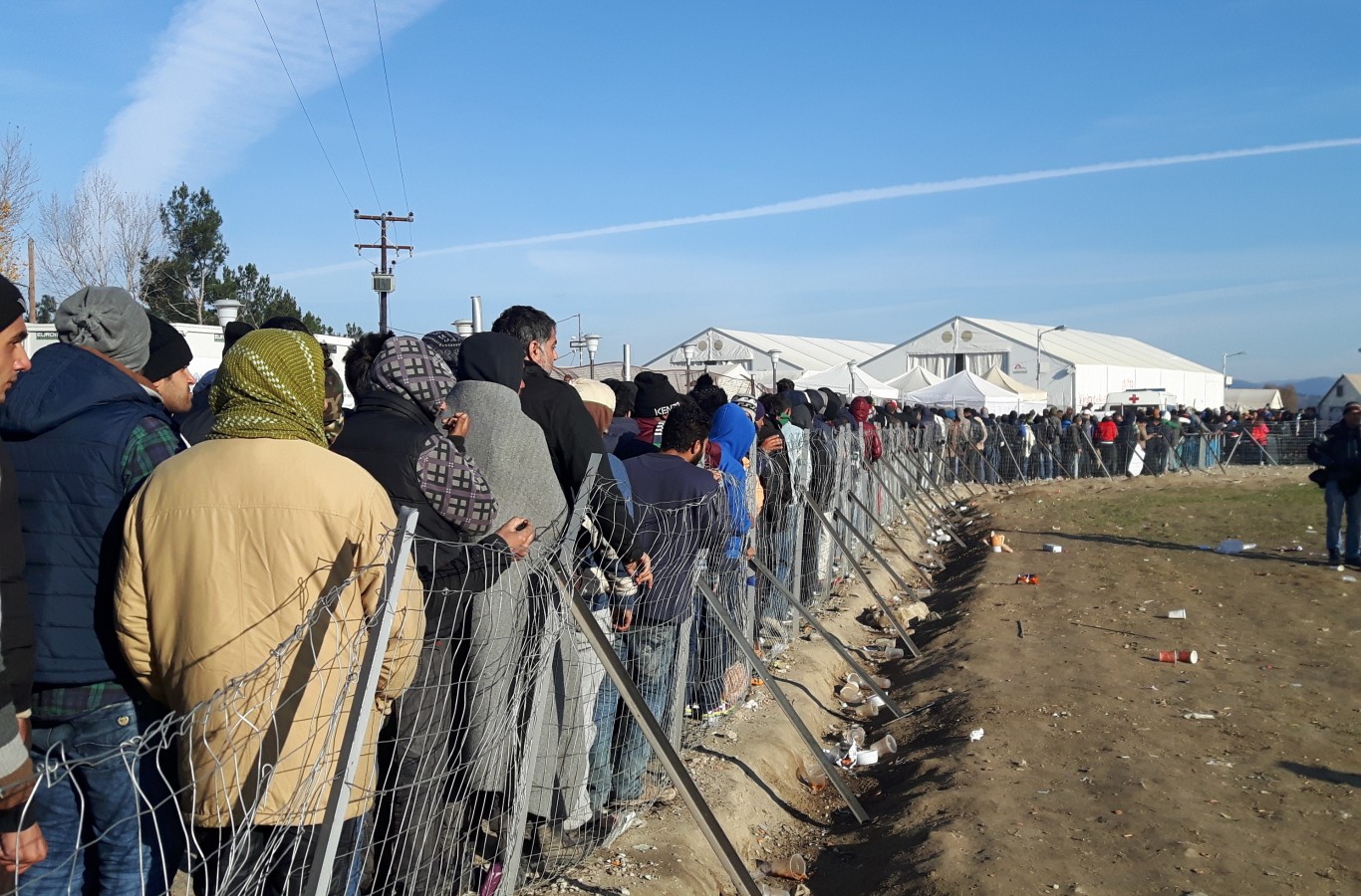 Τέσσερις νέοι αλλοδαποί έφτασαν στην Ελλάδα από τον Έβρο: Τους απαγορεύτηκε να φύγουν από τη χώρα
