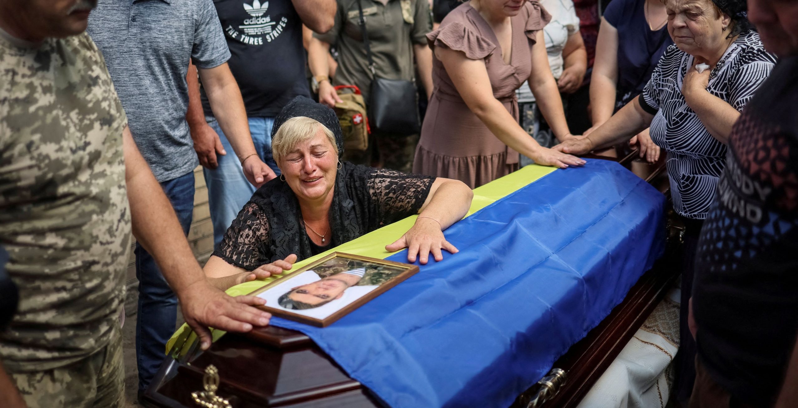 Ντονμπάς: Καταστράφηκε η μεγαλύτερη στρατιά της Ευρώπης μετά τον Β’ΠΠ – 60.000 Ουκρανοί νεκροί, τραυματίες ή αιχμάλωτοι