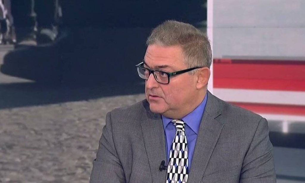 Επιμένει ο Θ.Βασιλακόπουλος: «Δεν κάνει κακό σε κανέναν η 4η δόση εμβολίου»!