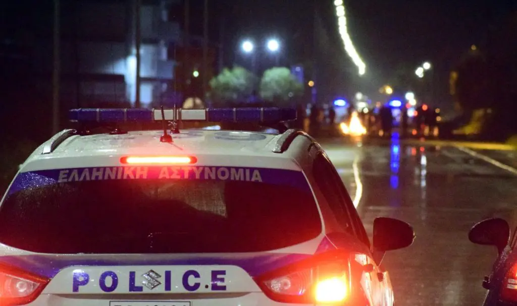 Κρήτη: Ηλικιωμένος οδηγός έπεσε σε περιπολικό