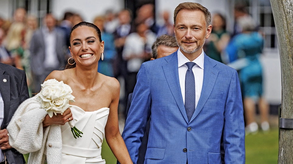 Σάλος στη Γερμανία με τον χλιδάτο γάμο του υπουργού Οικονομικών Κριστιάν Λίντνερ