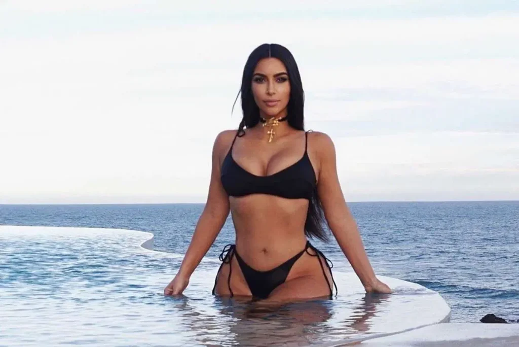 Κιμ Καρντάσιαν: Έπαθε ψωριασική αρθρίτιδα μετά από τη δίαιτα για να χωρέσει σε φόρεμα της Μονρόε