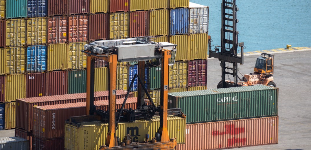 Ελληνικές εξαγωγές: Καλύτερα από το 2020 και το 2021 πάνε οι εξαγωγές στο  α’ πεντάμηνο εφέτος