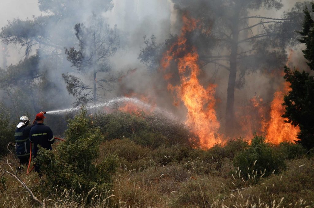 ΓΓΠΠ: Πολύ υψηλός κίνδυνος πυρκαγιάς αύριο σε Δωδεκάνησα, Σάμο και Ικαρία (χάρτης)