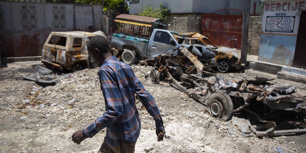 Δεκάδες νεκροί σε συγκρούσεις συμμοριών στην Αϊτή