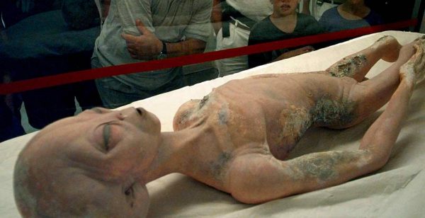 Οι εξωγήινοι του Ρόσγουελ: 75 χρόνια μετά συνεχίζουν να αποτελούν από τα μεγαλύτερα μυστήρια