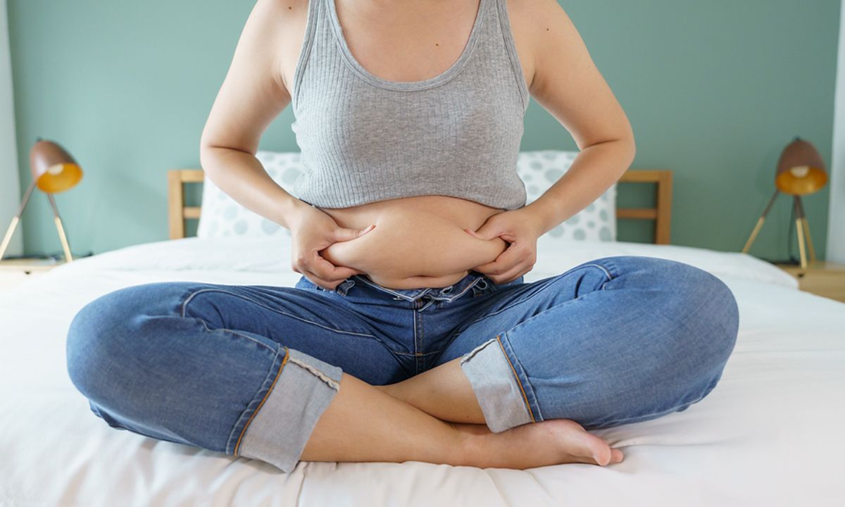 Οι 10+4 συμβουλές για να χάσετε λίπος από την κοιλιά χωρίς… δίαιτα