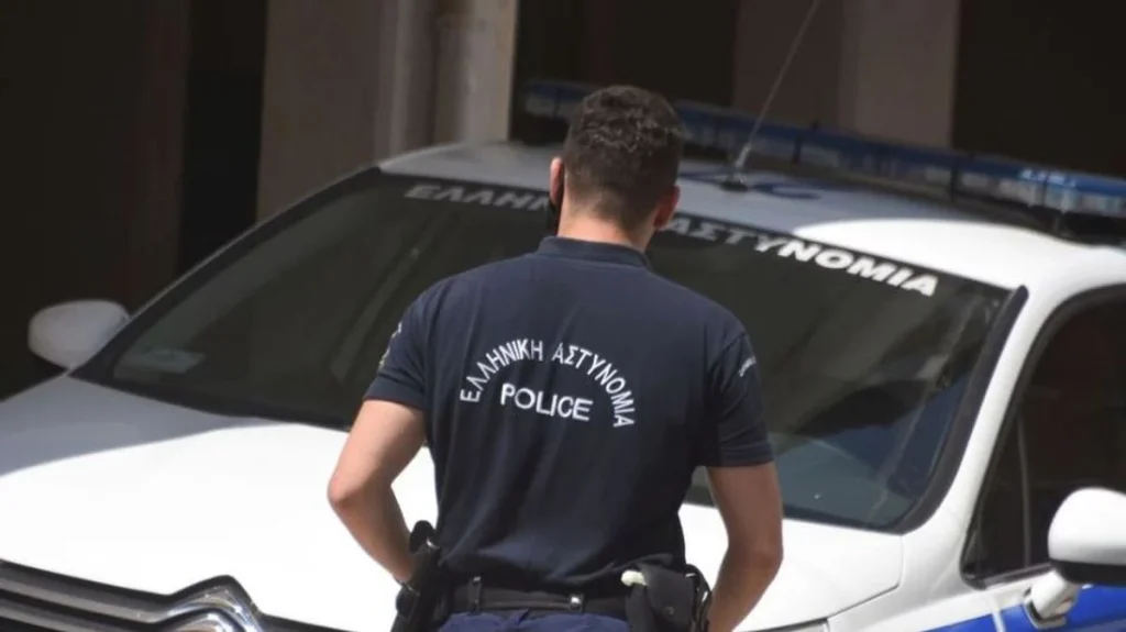 Θεσσαλονίκη: Εκπυρσοκρότησε καραμπίνα απόστρατου σε αστυνομικό τμήμα
