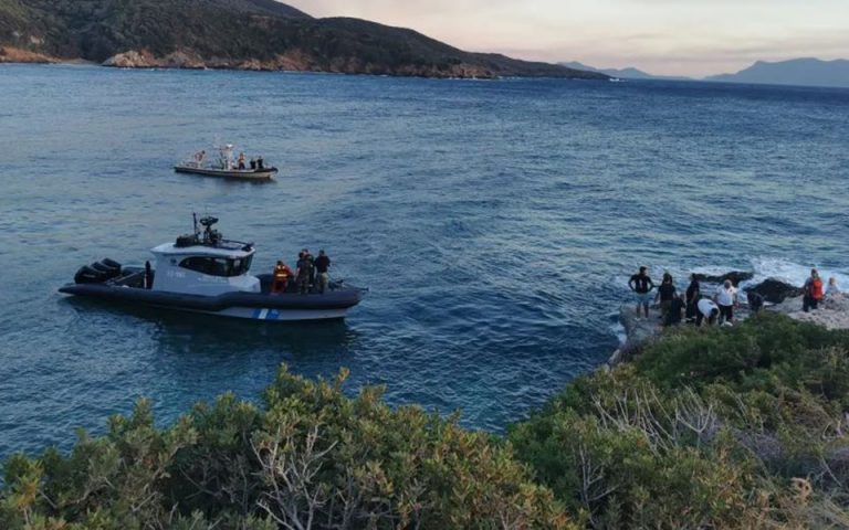 Πτώση ελικοπτέρου στη Σάμο: Έρευνα για το πώς έγινε το δυστύχημα με τους δύο νεκρούς