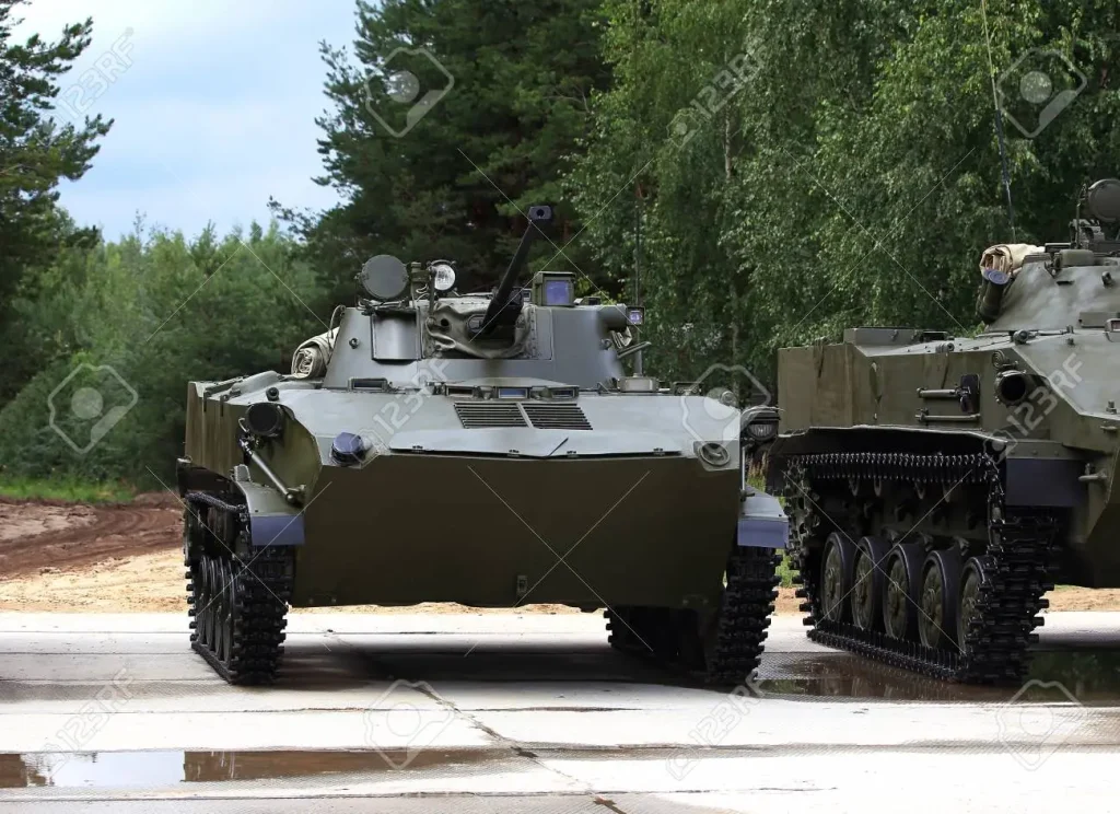 Ουκρανία: Ρώσοι αλεξιπτωτιστές σε περιπολία μάχης