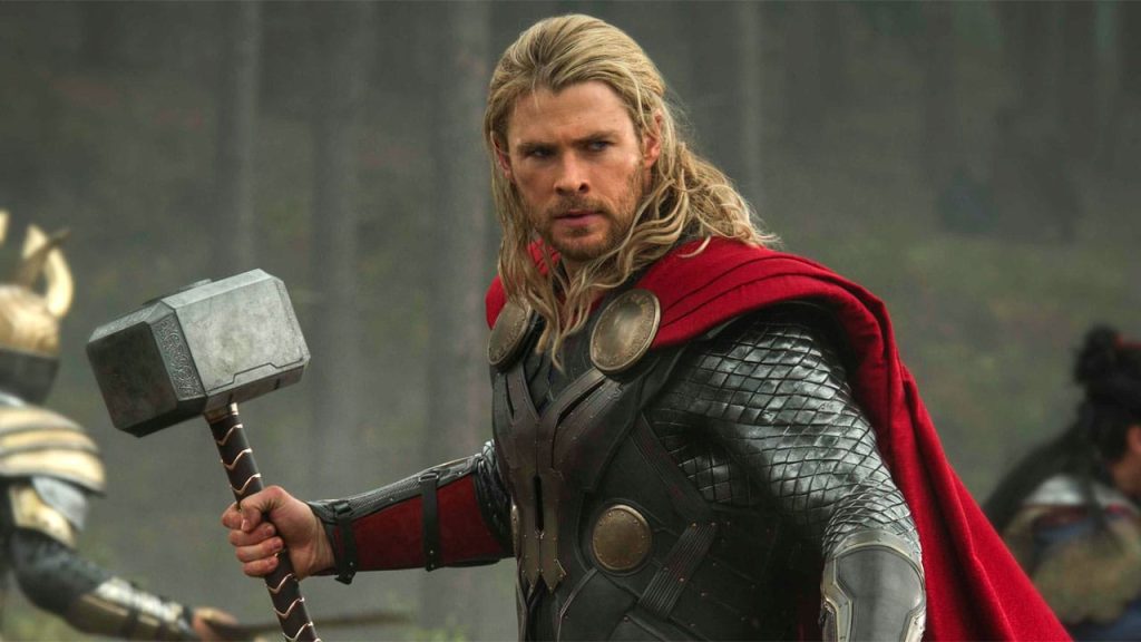 Thor: Ο Κ.Χέμσγουορθ δεν έφαγε κρέας για τη σκηνή που φιλά τη Ν.Πόρτμαν επειδή η ηθοποιός είναι βίγκαν