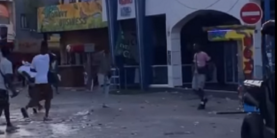 Αγία Νάπα: Καταστροφές από συμμορίες αλλοδαπών – Εξαφανισμένη η κυπριακή Αστυνομία