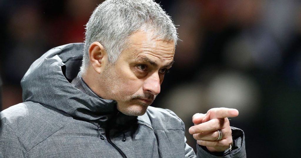 Z.Μουρίνιο: «Χτύπησε» τατουάζ τις ευρωπαϊκές κούπες που έχει σηκώσει (φώτο)