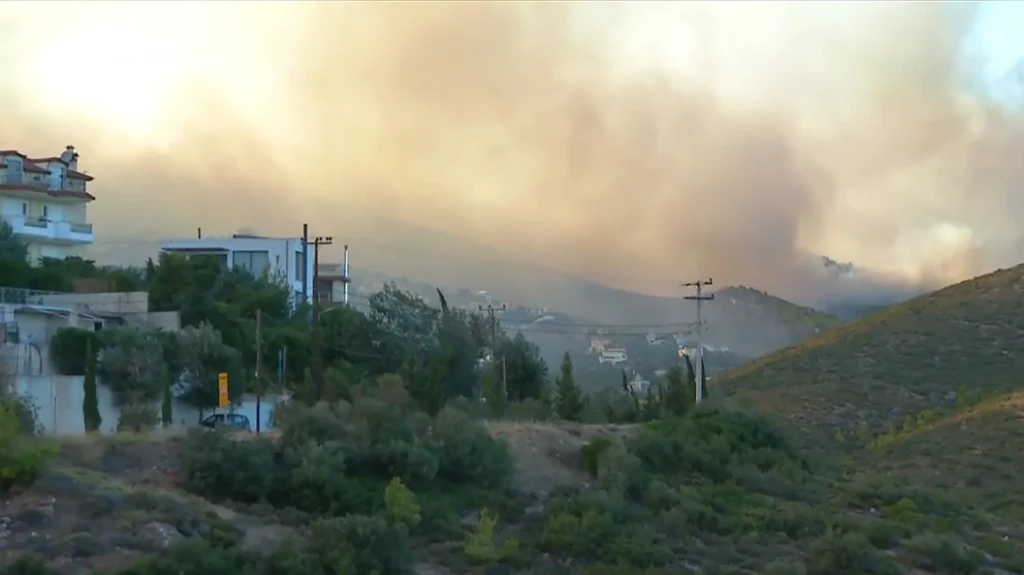 Ποιοι δρόμοι έχουν κλείσει τώρα στην Πεντέλη