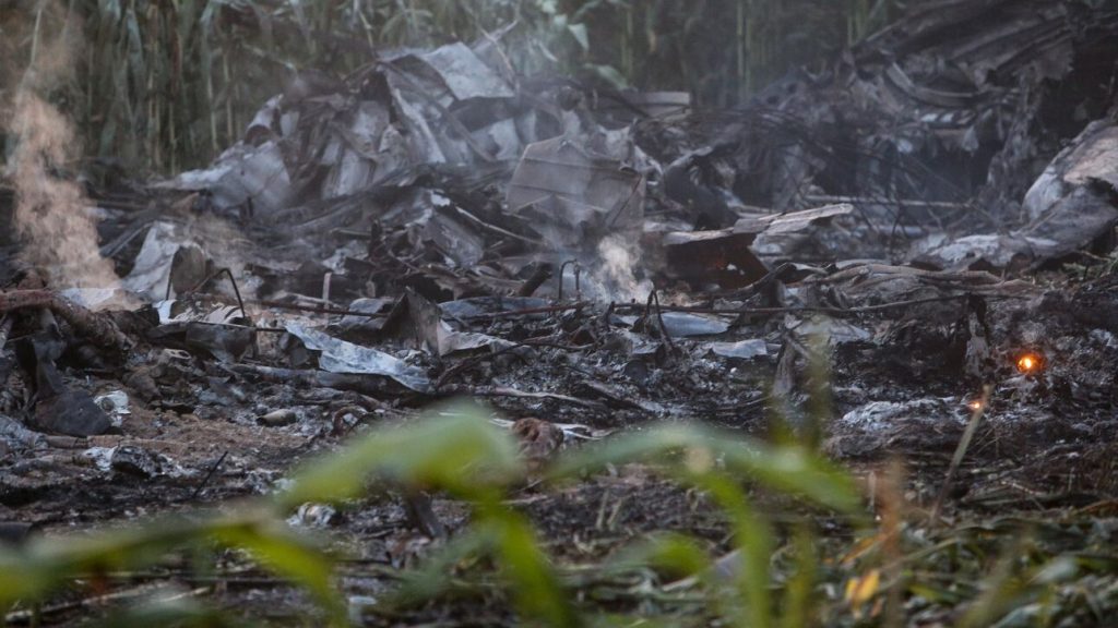 Συντριβή του Antonov: Τα μέλη του πληρώματος εκσφενδονίστηκαν από το αεροσκάφος – Τι έδειξε η νεκροψία