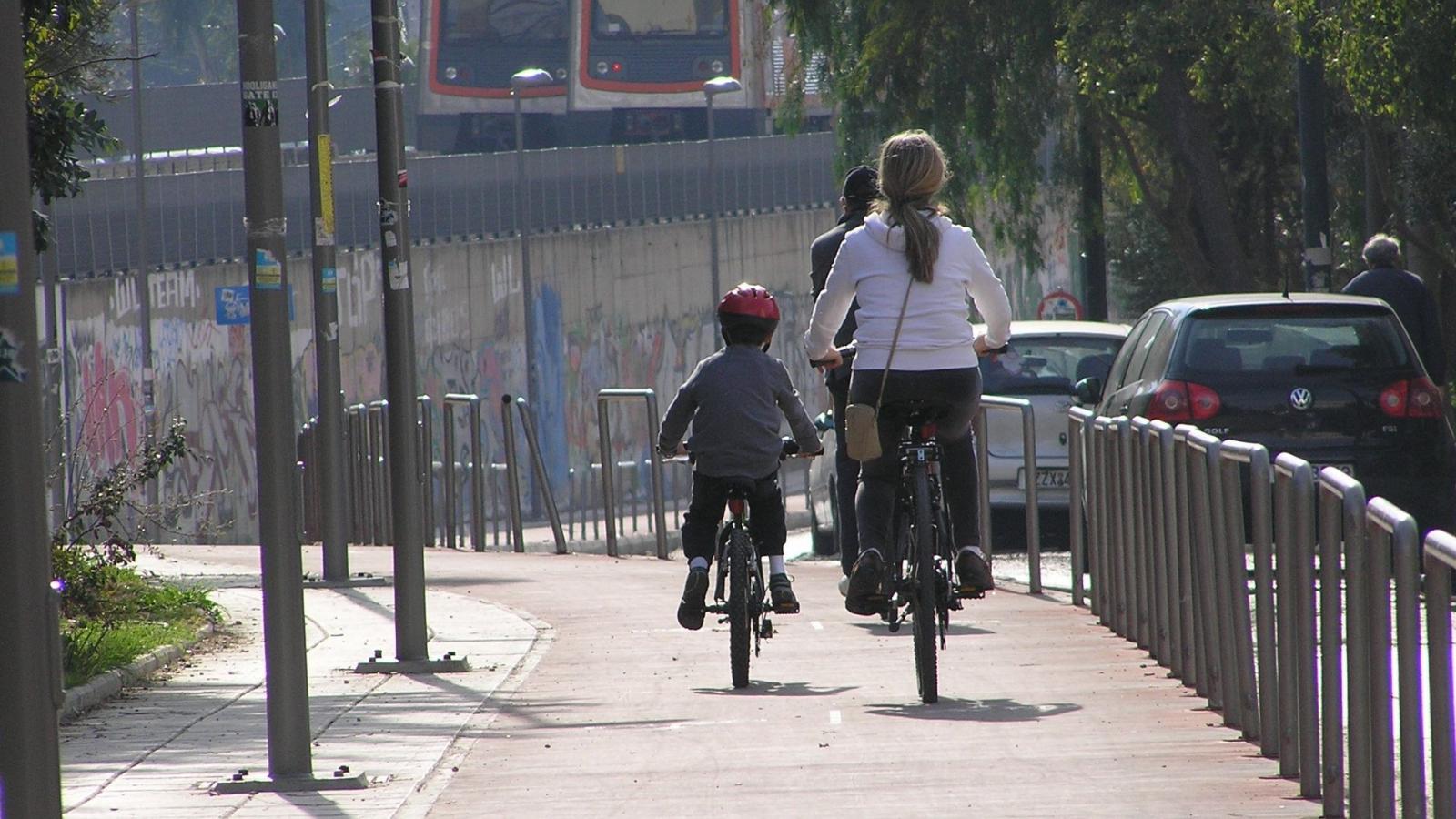 Η ποδηλασία μειώνει την οστική πυκνότητα και μπορεί να προκαλέσει κατάγματα του μηριαίου οστού