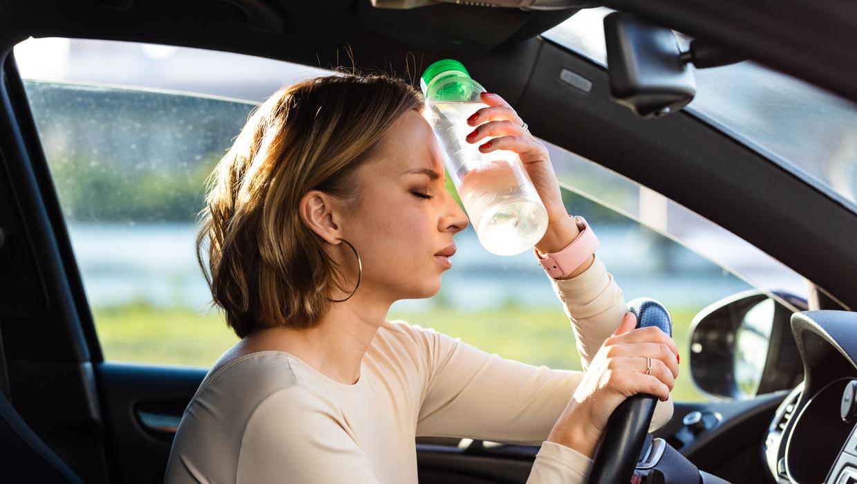 Πρώτες βοήθειες: Δείτε τι να κάνετε αν εσείς ή κάποιος δικό σας πάθει θερμοπληξία