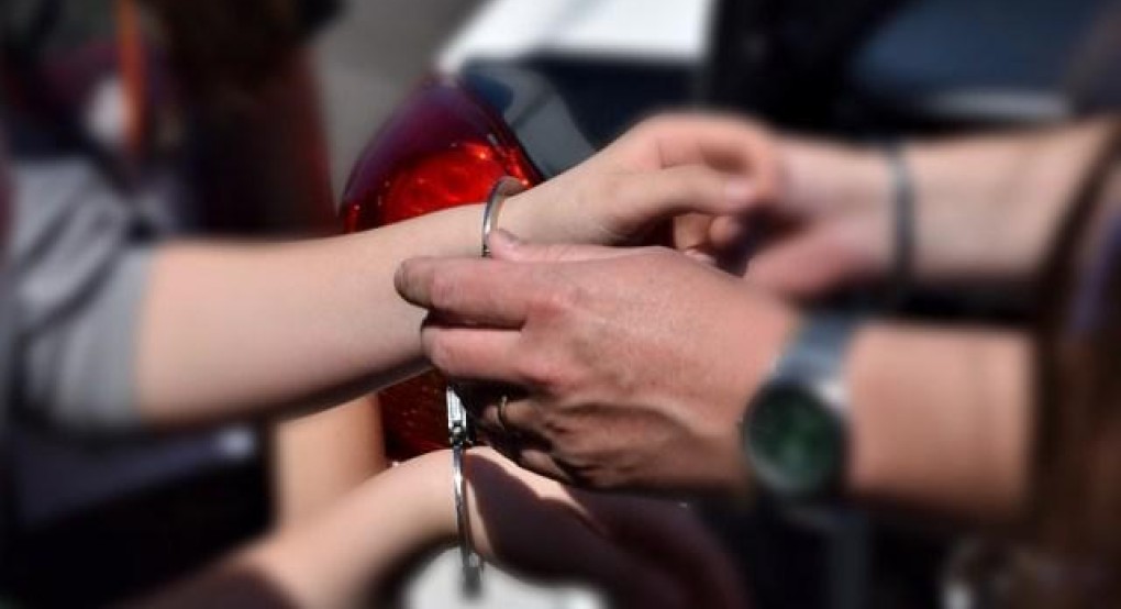 Πέλλα: Ανήλικος διέρρηξε δυο φορές μέσα σε λίγες μέρες το ίδιο σπίτι μαζί με τον αδελφό του