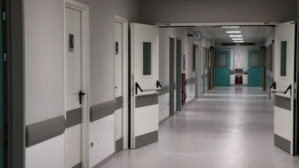 ΑΧΕΠΑ: Η ανακοίνωση της ΠΟΕΔΗΝ για τον θάνατο του 51χρονου νοσηλευτή