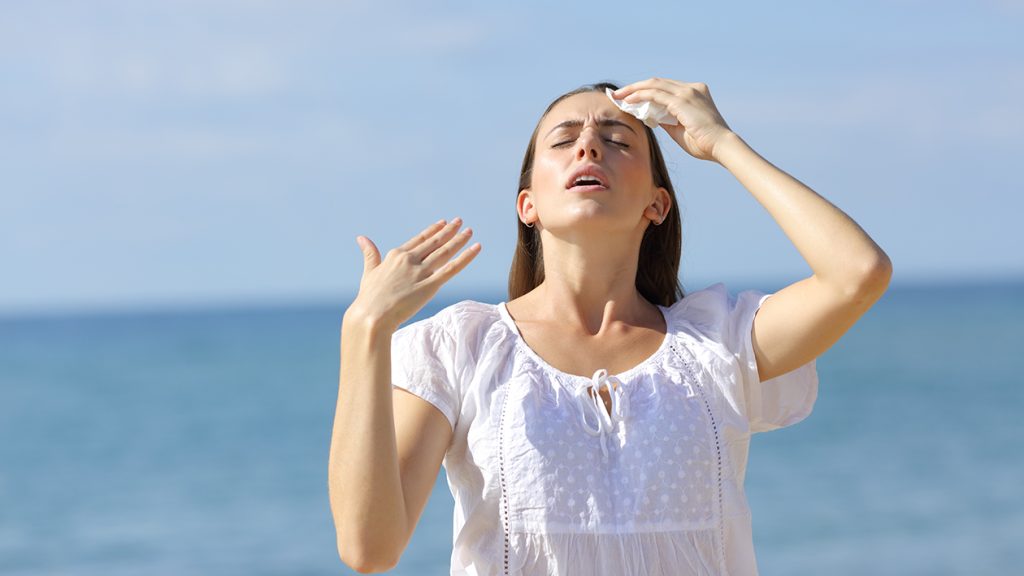 Καύσωνας: Όλα όσα πρέπει να ξέρετε για τη θερμοπληξία – Τα συμπτώματα