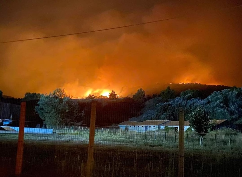 Καίγονται Έβρος, Λέσβος, Μεσσηνία και Γρεβενά – Εκκενώθηκε η Δαδιά