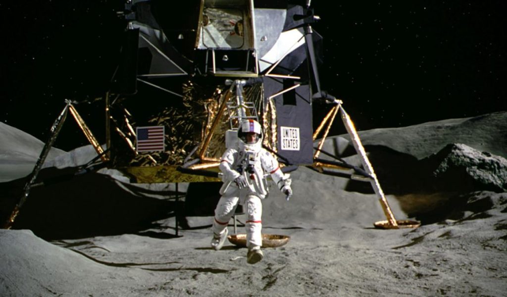 Πωλείται σε δημοπρασία εξοπλισμός από την αποστολή Apolo 11 που «πάτησε» στη Σελήνη