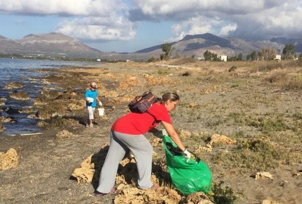 Περιβαλλοντική πρωτοβουλία της Pernod Ricard Hellas: Καθάρισαν επτά παραλίες της Αττικής 