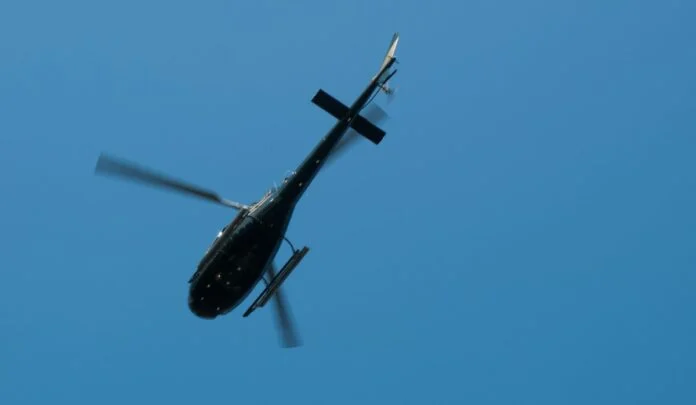 Στον εισαγγελέα οι τρεις συλληφθέντες για το τραγικό δυστύχημα με το ελικόπτερο στα Σπάτα