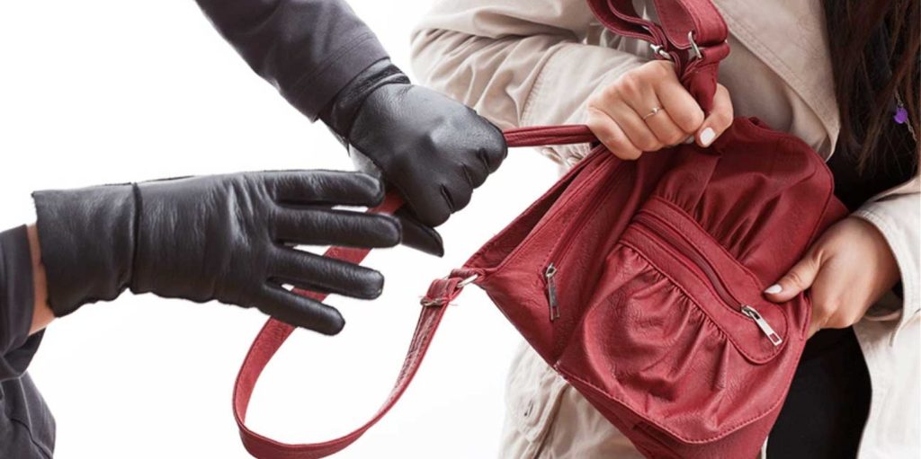 Θεσσαλονίκη: Άγνωστοι άρπαξαν από γυναίκα τσάντα που περιείχε 63.000 ευρώ