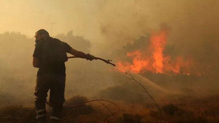Ένας νεκρός και ένας τραυματίας σε νέα δασική πυρκαγιά στο Μαρόκο