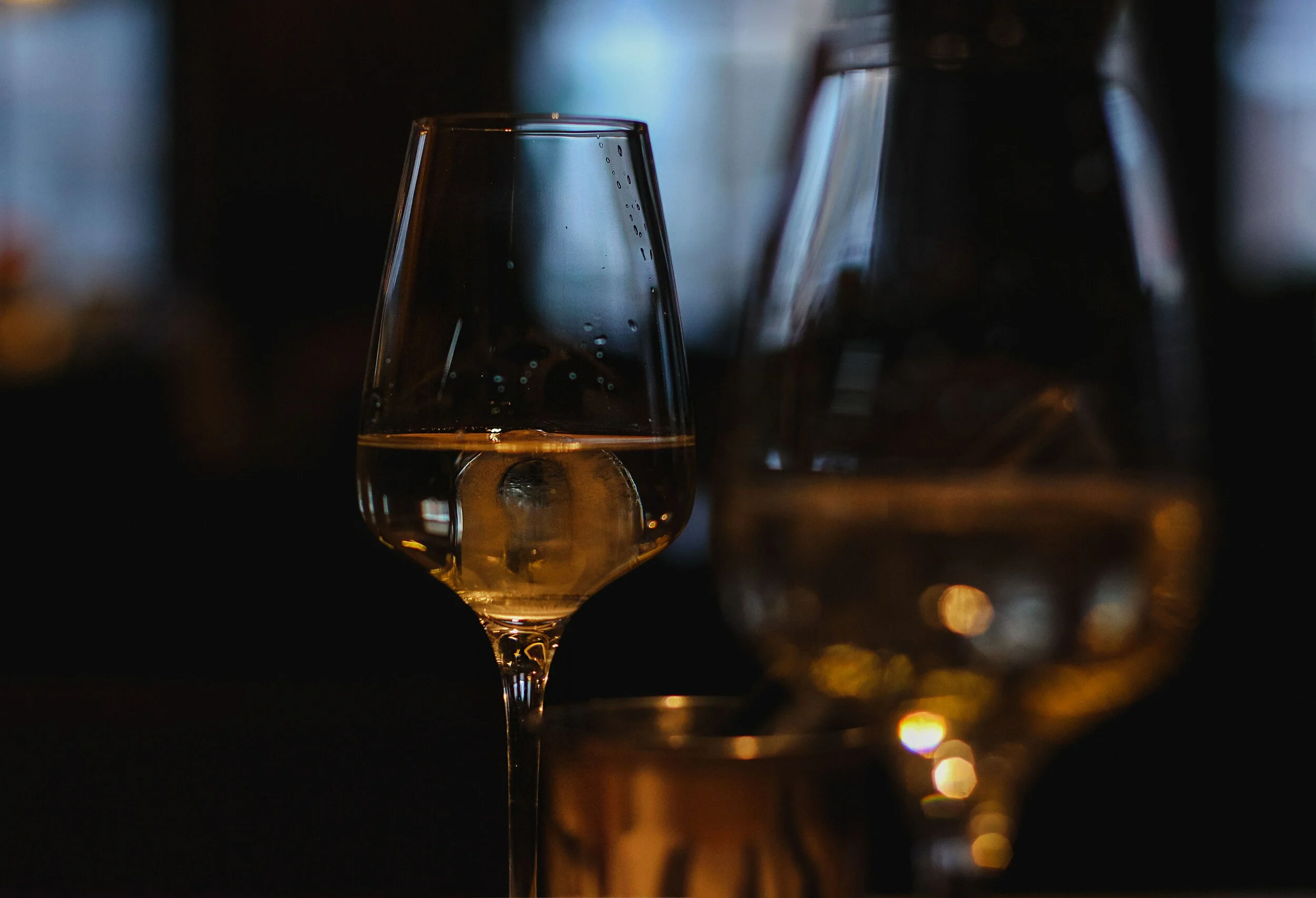 Νέα μελέτη: Πόσα ποτήρια κρασί την εβδομάδα είναι επικίνδυνα για την υγεία