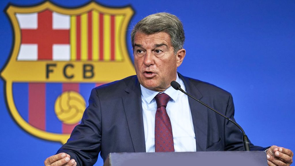 La Liga: Ο πρόεδρος της πήρε θέση για τις μεταγραφές της Μπαρτσελόνα