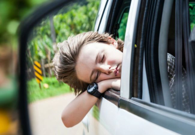 Τι μπορείτε να κάνετε για να αποτρέψετε την παιδική ναυτία στο αυτοκίνητο