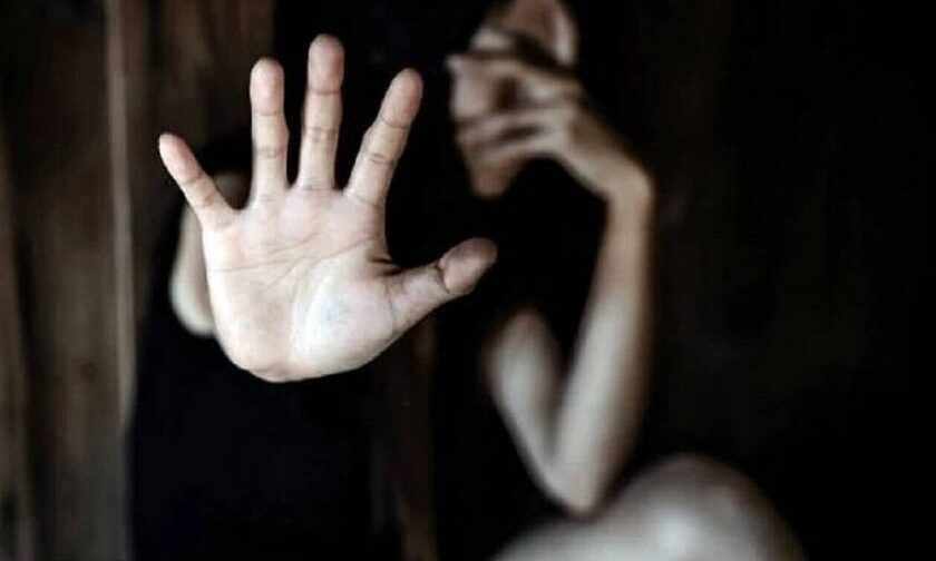 Δυτική Αχαΐα: Αλλοδαπός προσπάθησε να βιάσει γυναίκα μέσα στο σπίτι της υπό την απειλή μαχαιριού