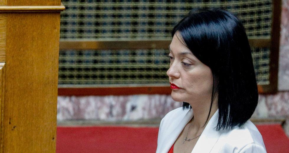 N.Γιαννακοπούλου: «Η κυβέρνηση αποδομεί τη προστασία του περιβάλλοντος»