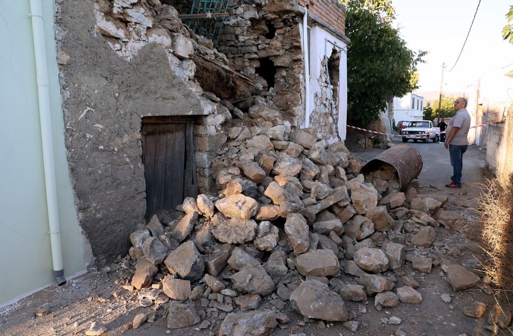 Σεισμός στο Αρκαλοχώρι – Χ.Τριαντόπουλος: Επιχορήγηση έως 70% της ζημιάς για επιχειρήσεις που επλήγησαν