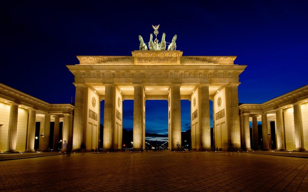 Μέτρα για εξοικονόμηση ενέργειας λαμβάνει το Βερολίνο: Στο σκοτάδι 200 μνημεία
